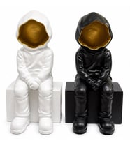 Dekoratif Polyester Oturan Astronot Biblosu Alk5302