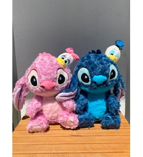 kafasında ördekli sevimli stitch ve lilo 1 adettir