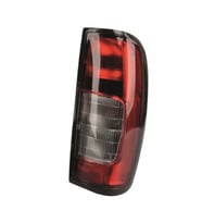 Nissan D22 Skystar Sağ Stop Lambası 1998-2002