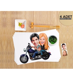 BK Gift Kişiye Özel Motorcu Sevgililer Karikatürlü 4 Adet Amerikan Servis Seti-1 (Beyaz)