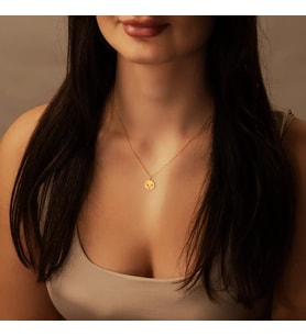 Kişiye Özel 925 Ayar Gümüş Emoji Göz Kırpan Surat Kolye (Gold)