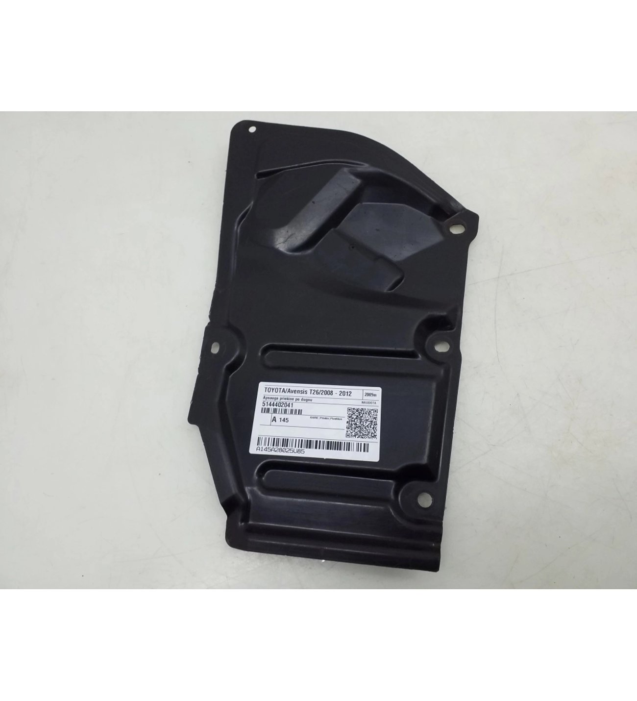 2010-2014 Toyota Avensis Karter Muhafaza Plastiği Sol (Oem No