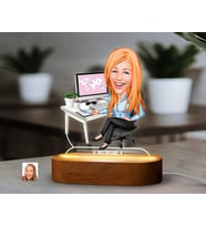 BK Gift Kişiye Özel Kadın Karikatürlü Dekoratif 3D Biblo LED Işıklı Gece Lambası-15, Sevgiliye Hediye, Arkadaşa Hediye, Doğum Günü Hediyesi