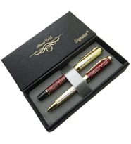 Signator® ST227 Bordo Altın Desenli Kalem Seti - Roller Kalem + Tükenmez Kalem  İsme Özel Kalem (Karışık)
