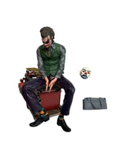 Oturan Joker 15 Cm Figür