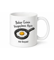 Tava ve Yumurta Çizimli Bekar Evinin Vazgeçilmez Aşçısı Kupa Bardak Hediye