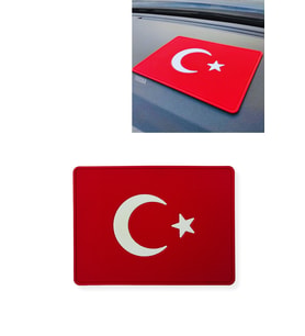 Türk Bayrak'lı Araç İçi Torpido Kaymaz Ped  Oto Telefon Tutucu Kaydırmaz Torpido Üstü Ped (Kırmızı)