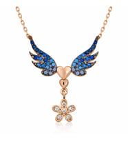 Gümüş Rose Çiçekli Kanatlı Kalpli Kolye