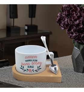 Anneler Günü Temalı Ahşap Altlıklı Seramik Fincan HK2642 (Beyaz)