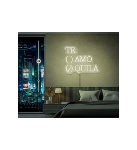 TE:AMO/QUILA Yazılı ve Şekilli Neon Tabela