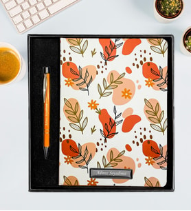 Kişiye Özel Co Notes Marka Beyaz Renk Turuncu Çiçek ve Yaprak Modelli Kareli Defter & Turuncu Renk Metal Kalem Premium Hediye Seti