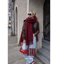 İthal Puffy Cherry Atkı Şal Omuz Şalı - Büklümlü Atkı Şal - Puffy Cherry Yumuşak Omuz Şalı - Aktı (Bordo)