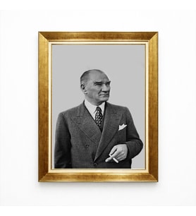 Tablore Mustafa Kemal Atatürk Klasik Pozu Modern Gri Fonlu Çerçeveli Tablo