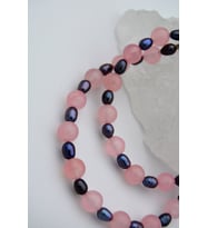 STONEAGE Pembe Kuvars Hematit Taşlı T Kilit Şifa Kolyesi (Altın / Dore)