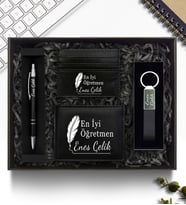 Öğretmenler Günü Temalı Kişiye Özel Cüzdan & Kartlık & Anahtarlık & Kalem Hediye Seti
