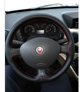 DİKİŞLİ DİREKSİYON KILIFI SİYAH DÜZ YÜZEYLİ DERİ KIRMIZI DİKİŞLİ FIAT DOBLO İÇİN