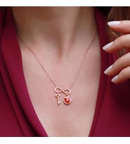 Sonsuzluğun Anahtarı Mineli Çift Taraflı Rose Gold Kaplama Gümüş Kolye