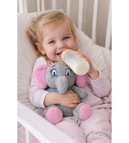 25 cm Peluş Fil  – Yumuşak, Sevimli ve Dekoratif Hediye