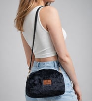 THE TOTE BAG PELUŞ KADIN EL VE OMUZ ÇANTASI (Düz Siyah)