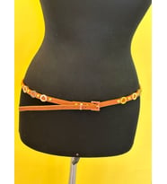 TABA RENK ÇELİK KALP KADIN KEMER 105 CM