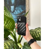 Kabartmalı Parlak Black Tasarımlı Iphone Telefon Kılıfı