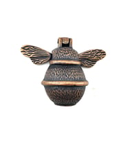 Antika Tarz Dekoratif Pirinç Arı Kapı Tokmağı, Taktak - Küçük, 123x150mm, Antik (Standart)