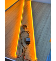 Öztürk Oto Aksesuar Cam Kenarı Yanıp Sönen LED Lamba 2’li – Uzaktan Kumandalı, 12 Modlu, SARI  Işık (12V) (Koyu Turuncu)
