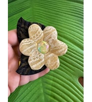 7X6 CM TAŞLI ÇİÇEK BROŞ YAKA İĞNESİ GİYİM AKSESUARI