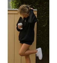 Kadın Kapüşonlu Cepli İçi Polarlı Sweatshirt (Siyah)