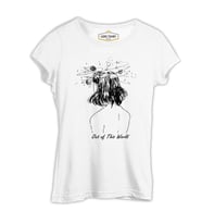 Girl out of This World Beyaz Kadın Tshirt