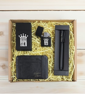 BK Gift Kişiye Özel İsimli Baba Temalı Siyah Metal Kalem&Çakmak&Sigara Kutusu&Kartlık-Cüzdan ve Hediye Kutusu, Sevgiliye Hediye-3, Babaya Hediye, Babalar Günü Hediyeleri