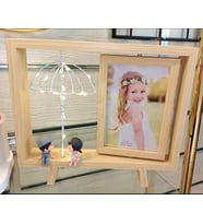Ahşap Çerçeveli Çift Taraflı Işıklı Masaüstü Fotoğraf Çerçevesi (26.5x23.6 cm) (A.Kahve)