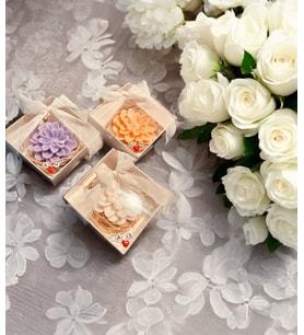 Mumelia Candles Lotus Çiçeği - Doğal Soya Kutulu Hediyelik Mum - 15 Adet