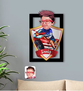 BK Gift Kişiye Özel İsimli Motorcu Çocuk Karikatürlü 3D Ahşap Tablo-1