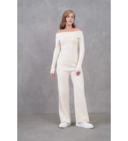 Kadın Ekru off-shoulder uzun kollu üst ve geniş paçalı pantolon ile standart beden ikili Triko Takım