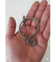 El yapımı dövme demir yaka iğnesi broş (Metal)