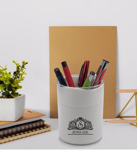 BK Gift Kişiye Özel İsimli Beyaz Akrilik Kalemlik - Model 13