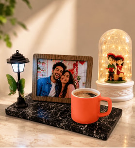 Kişiye Özel Fotoğraflı Sokak LambalıTuruncu Türk Kahvesi Fincanı ve LED Işıklı Fanus (oturan çiftli)