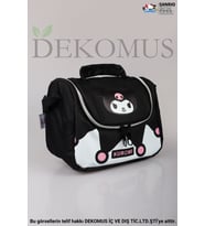 DEKOMUS İLE YENİ SEZON LİSANSLI KUROMI "SHADOW CHIC KOLEKSİYONU" TERMOSLU DERİ BESLENME ÇANTASI "DEKOMUS ISLAK MENDİL HEDİYELİ" (Pembe)