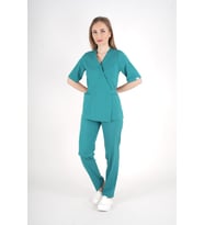 Ameliyat Yeşili Elegant Model Cerrahi Üniforma Belden Bağlamalı Scrubs Takım