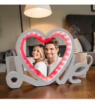 Kişiye Özel Fotoğraflı Love Yazılı Sihirli Ayna - LED Işıklı Kalp Makyaj Aynası ve Çerçeve