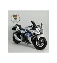 Suzuki GSX250R 1:12 Sesli Işıklı Diecast Motosiklet Modeli - Beyaz Mavi