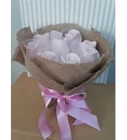 Özel Jüt Saksıda Buket Formunda Gonca Güller Kokulu Taş Hediyelik (Pembe)