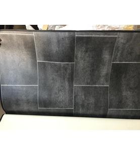 Desenli PVC Zemin Kaplama EN:100CM BOY:120CM ETRAFI DİKİLİ MUŞAMBA SİYAH DESEN (STD)