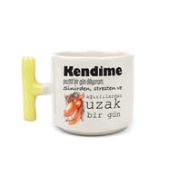 Kendime Pozitif Bir Gün Diliyorum Baskılı Sarı Kulplu T Kupa