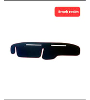 Torpido Halısı Oto Ön Cam Konsol Göğüs Örtüsü Renault Uyumlu Toros R12 Kırmızı Kenarlı (Siyah-Kırmızı)