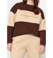 Büyük Beden Oversize Bisiklet Yaka Düşük Kol Kalın İçi Polarlı Nakış Detaylı Örme Sweatshirt