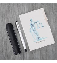 Kişiye Özel UV Baskılı Fütüristtik Tasarım Avukat Temalı Beyaz Defter & Beyaz Roller Kalem  Seti
