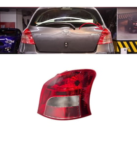 Toyota Yaris Sağ Stop Lambası 2006-2008