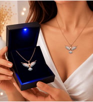 Premium Işıklı Kutuda Renkli Zirkon Taşlı Zümrüdü Anka Kuşu Kadın Kolye (BJ)
